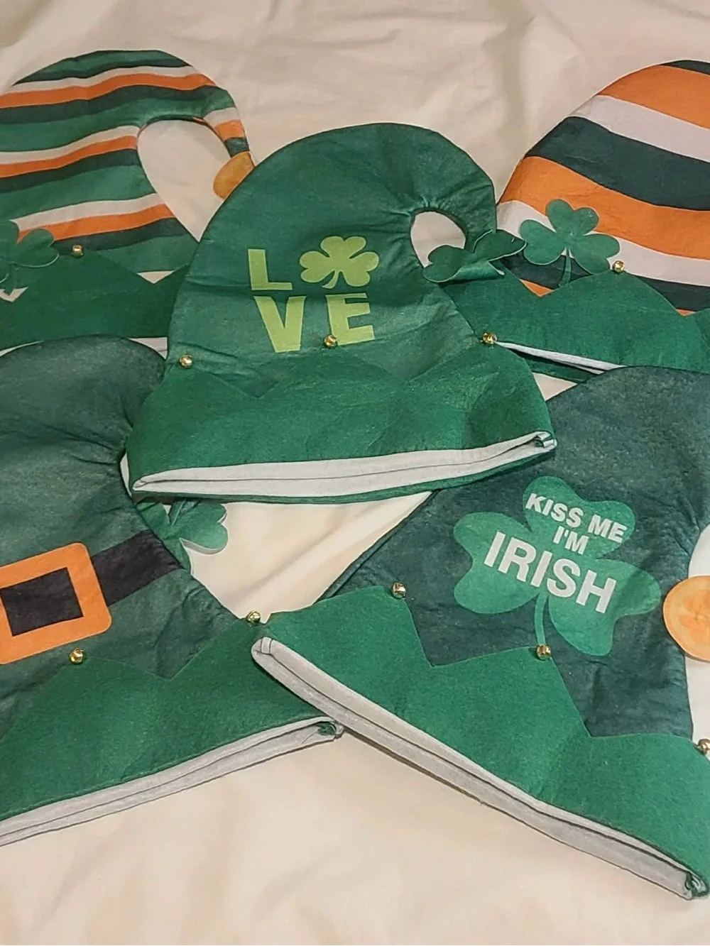 St. Patrick's Day Green 24 Felt Party Hats - Shamrock Elf Cap Pack